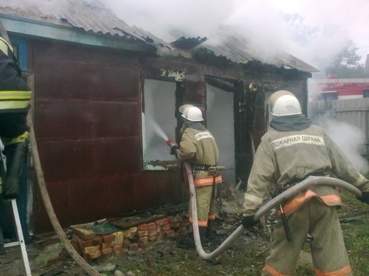 Пожар в Бобровском районе